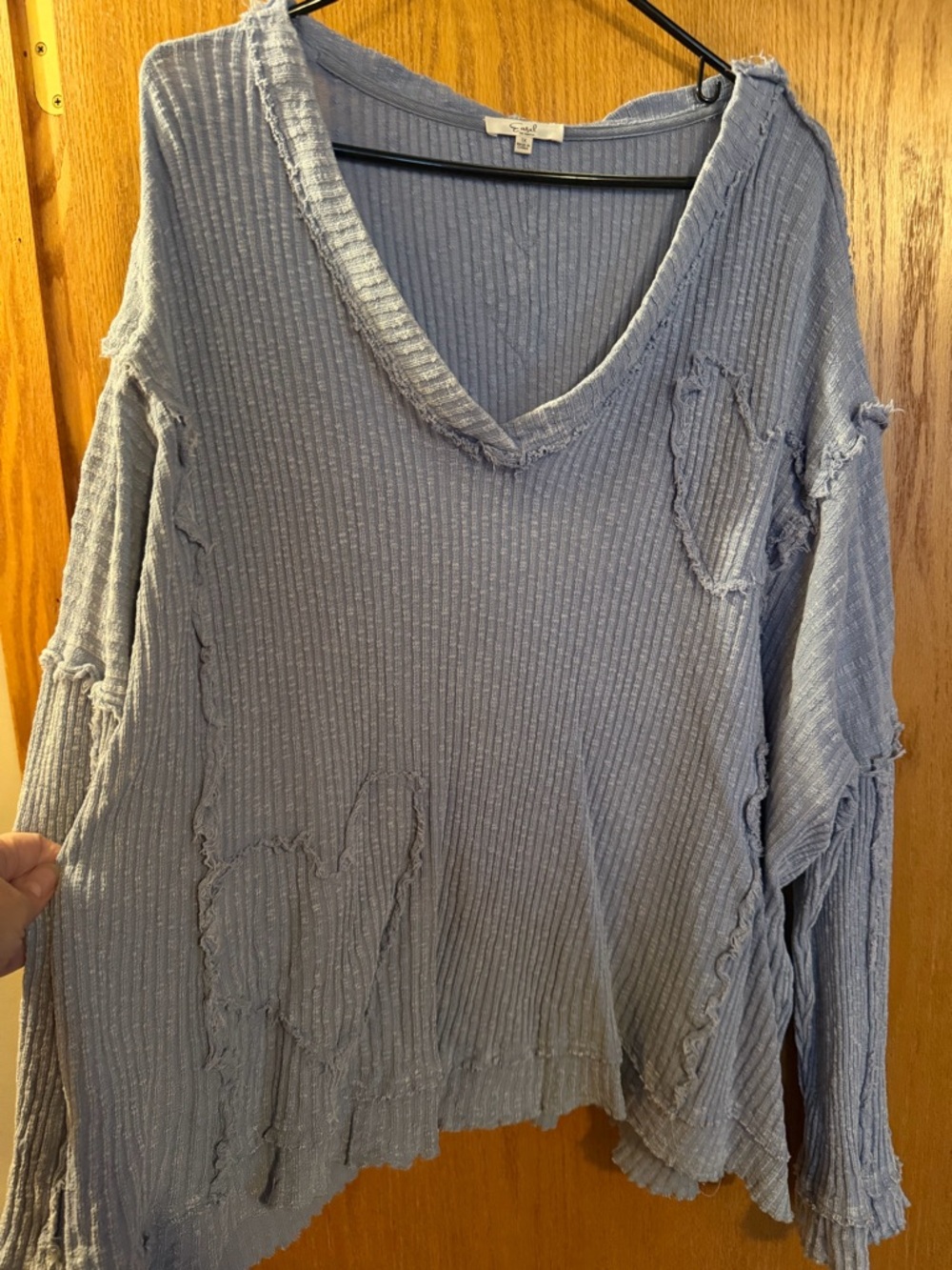Easel Ribbed V-Neck Knit Top in Dusty Blue